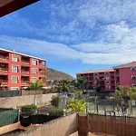 Apartment Vacation Mocan Hala